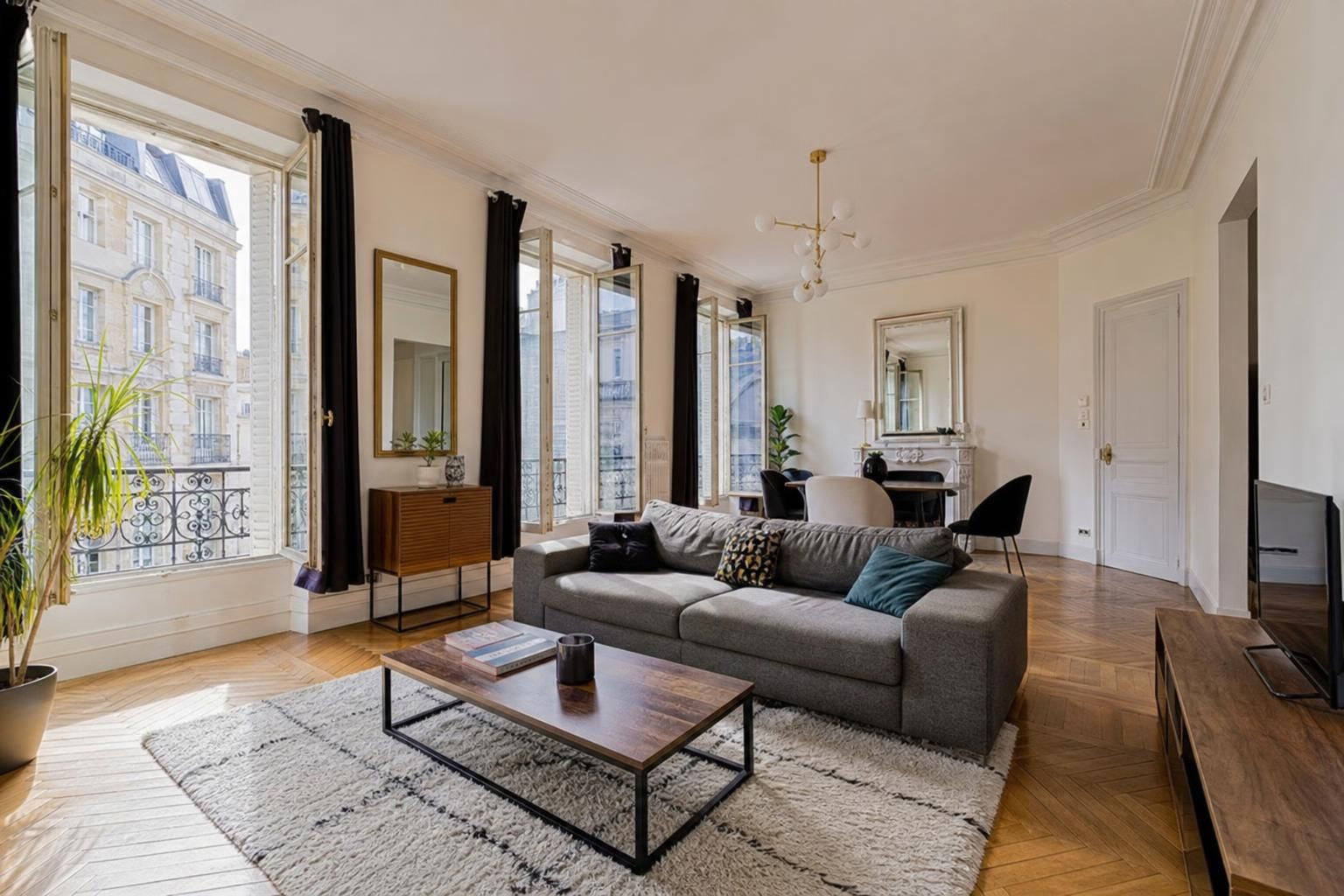 découvrez les meilleures stratégies pour investir dans l'immobilier en 2026 et maximiser vos gains grâce à nos conseils pratiques et actualisés.