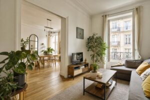 découvrez comment sublimer votre intérieur grâce à l'application décoration de raffinement-et-habitat.fr, pour un style élégant et personnalisé.
